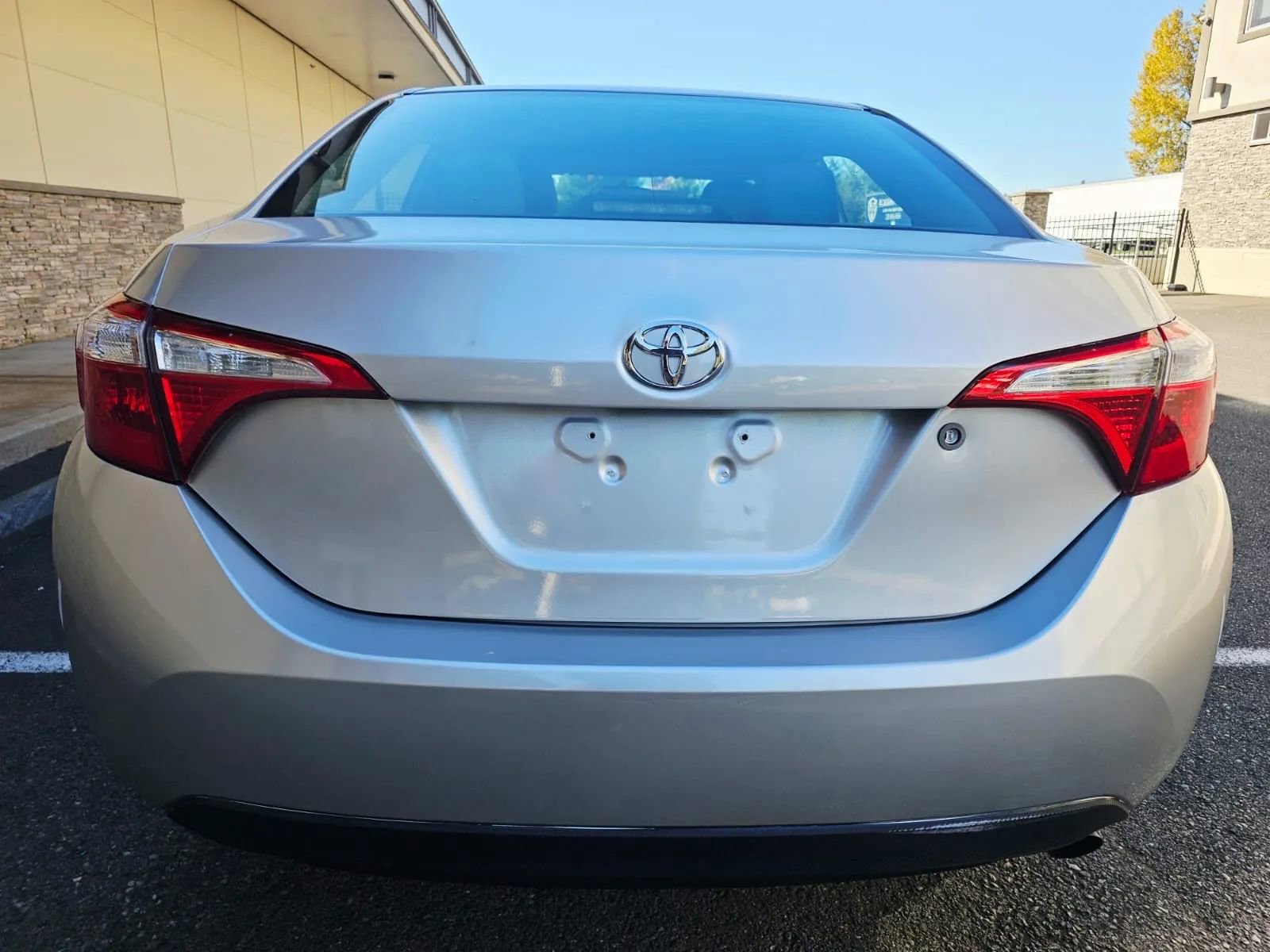 Used 2016 Toyota Corolla L image 4