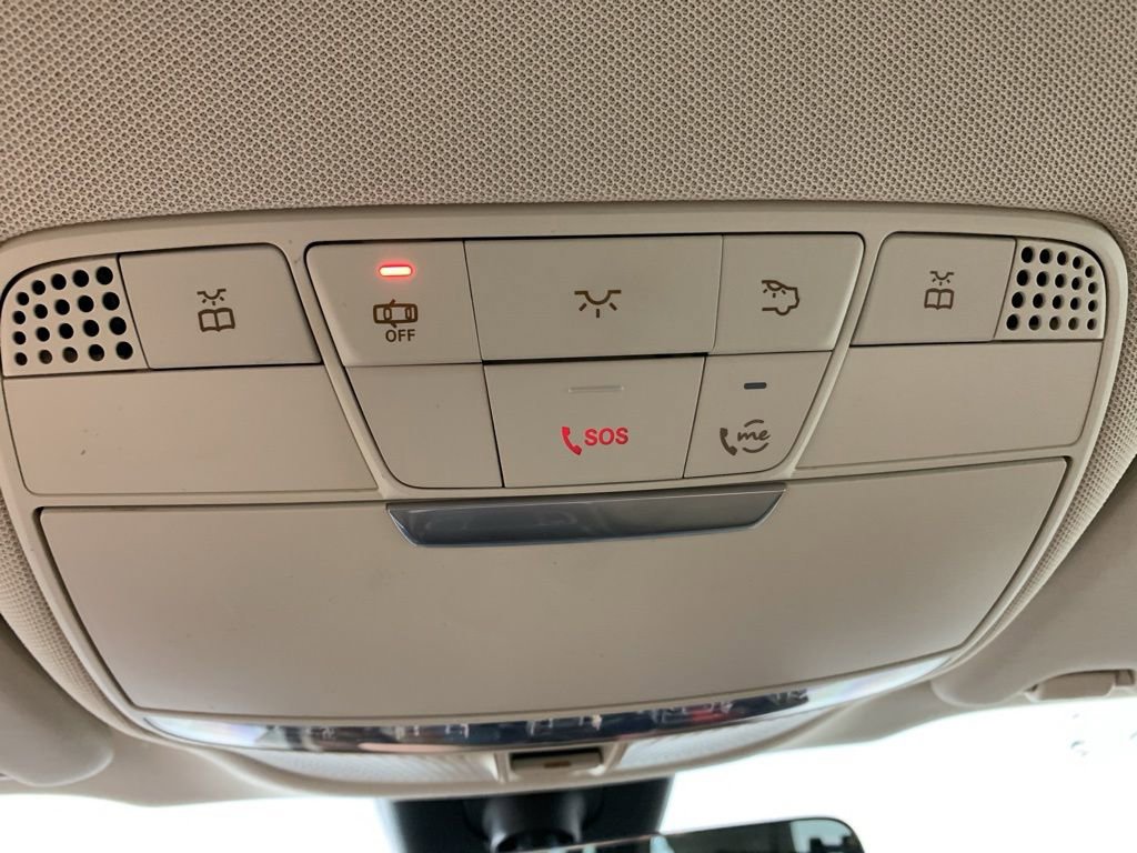 Used 2021 Mercedes-Benz GLC 300 image 22