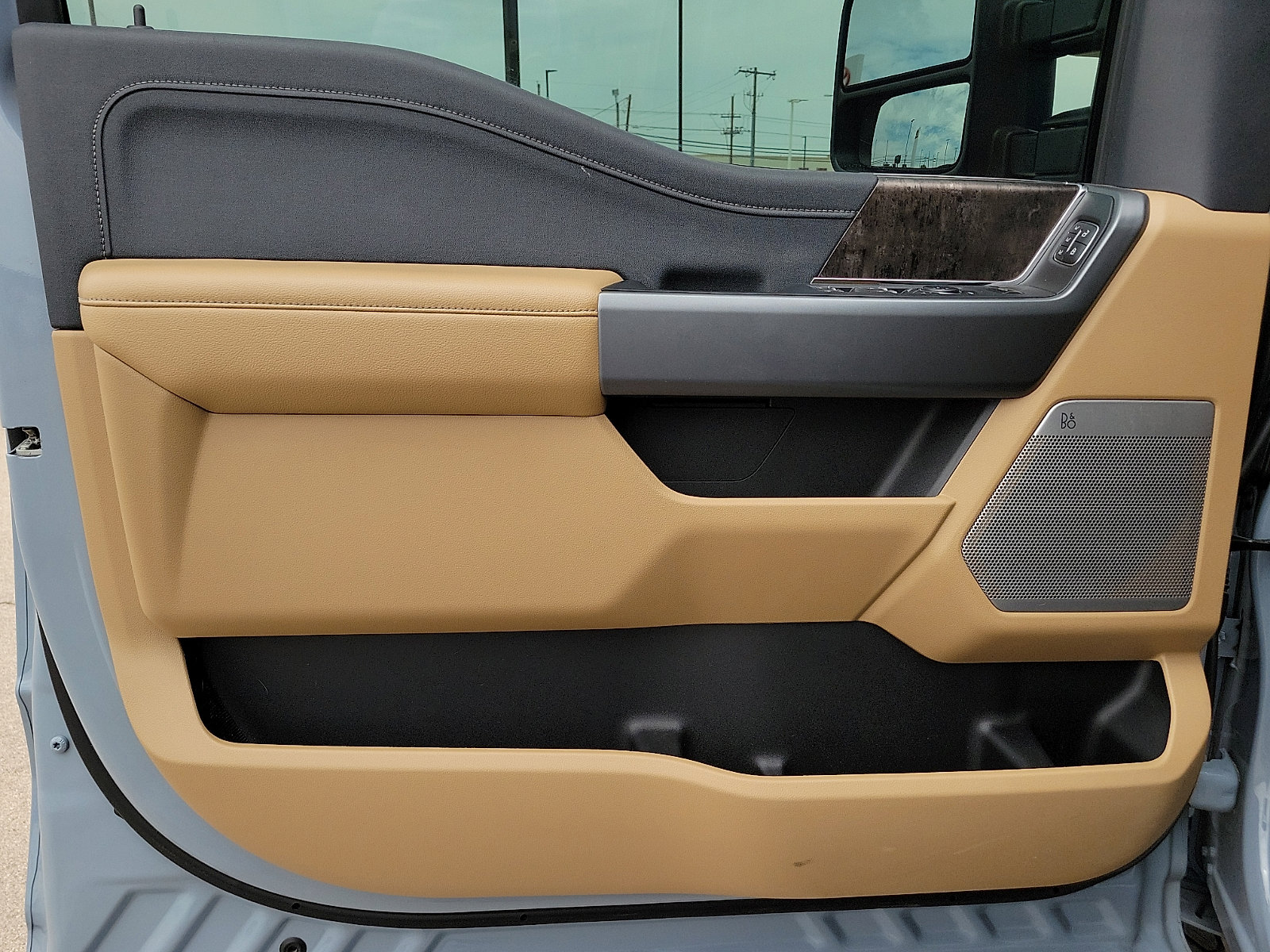 Used 2026 Ford F350 Lariat AWD/4WD image 11