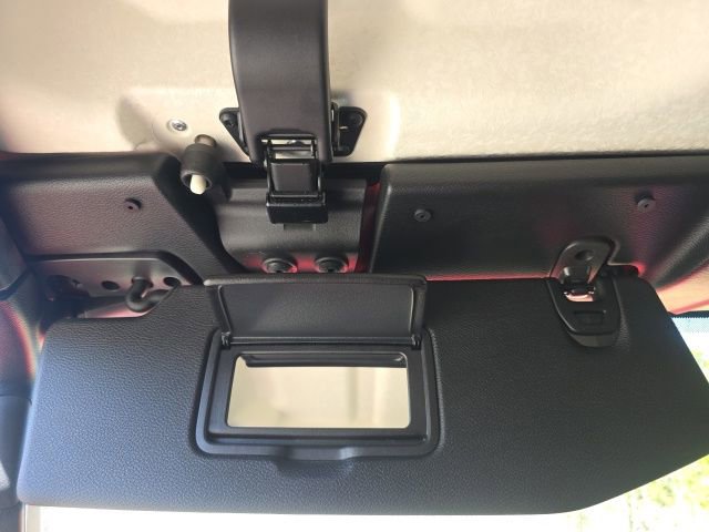 Used 2023 Jeep Gladiator Sport image 18