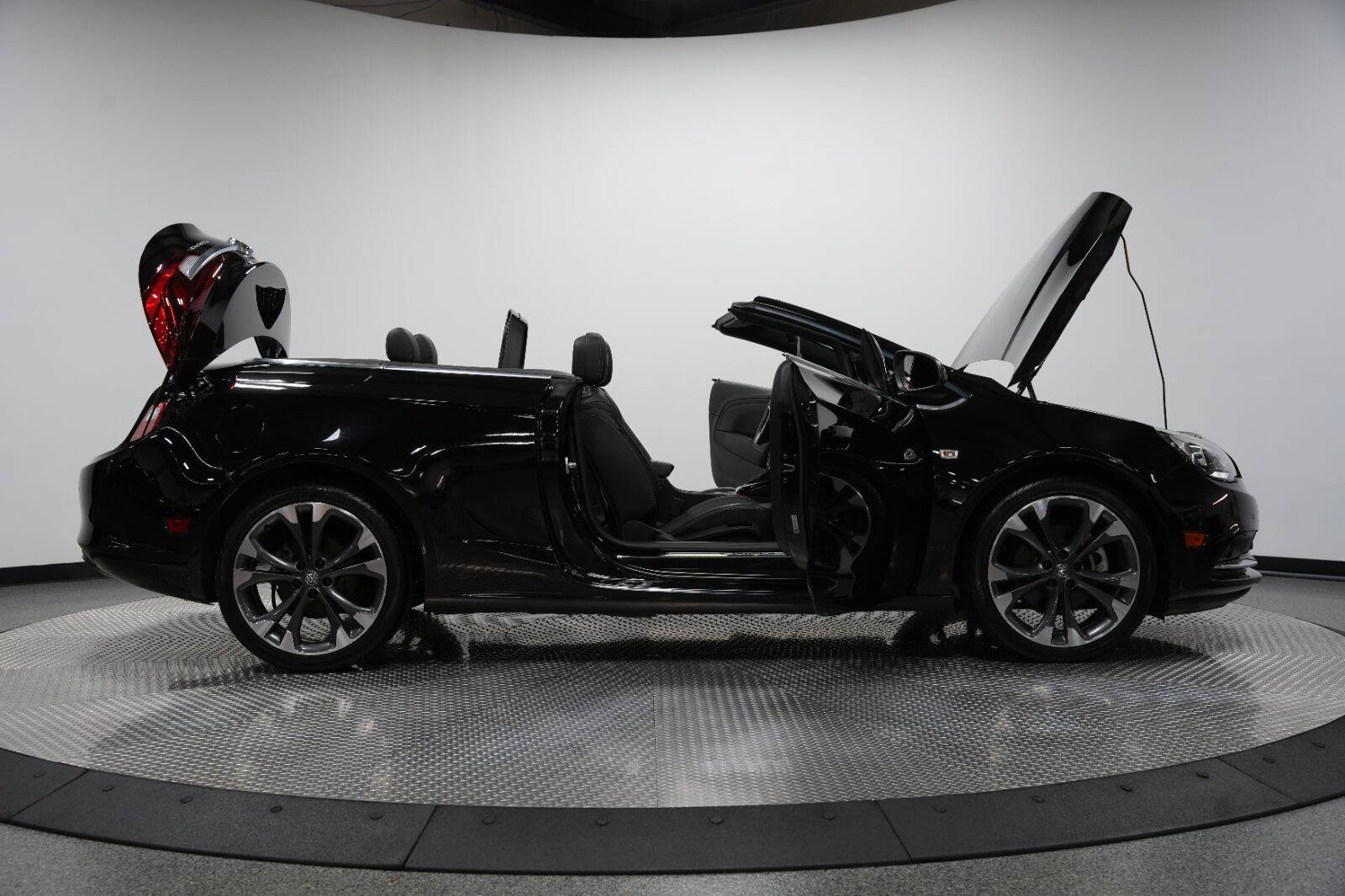 Certified 2018 Buick Cascada Premium FWD image 11