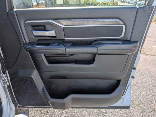 Used 2024 RAM 2500 Big Horn AWD/4WD image 33