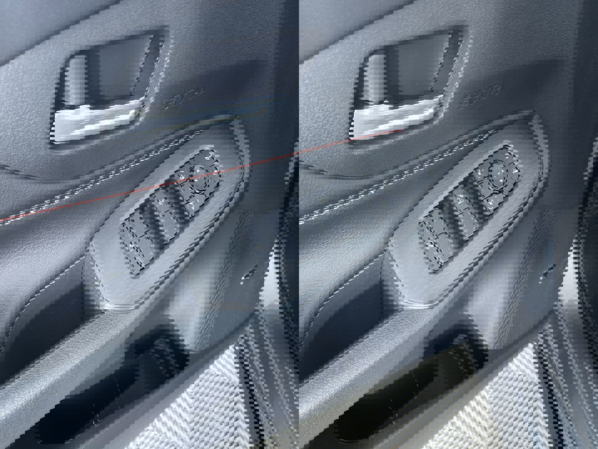 New 2026 Nissan Sentra SR w/ SR Premium Package image 14