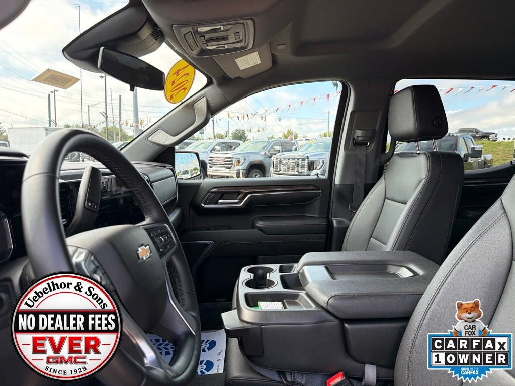 Used 2024 Chevrolet Silverado 1500 LT w/ Leather Package AWD/4WD image 20