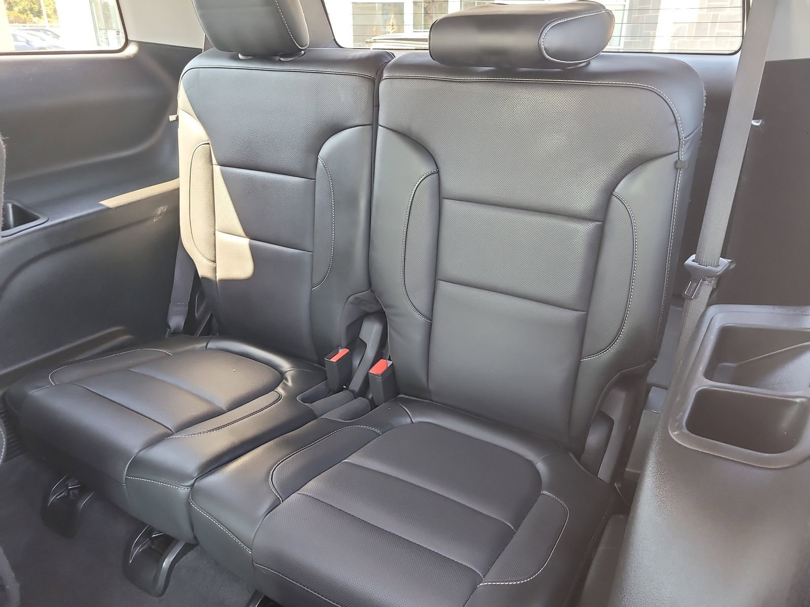 Used 2018 GMC Acadia SLT image 12