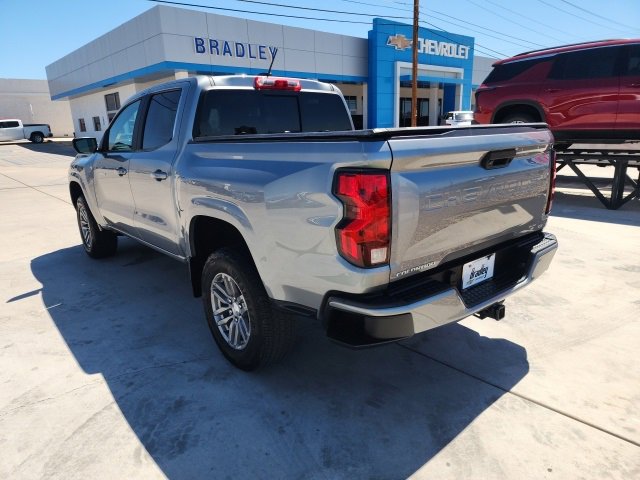Used 2023 Chevrolet Colorado LT w/ LT Convenience Package image 6