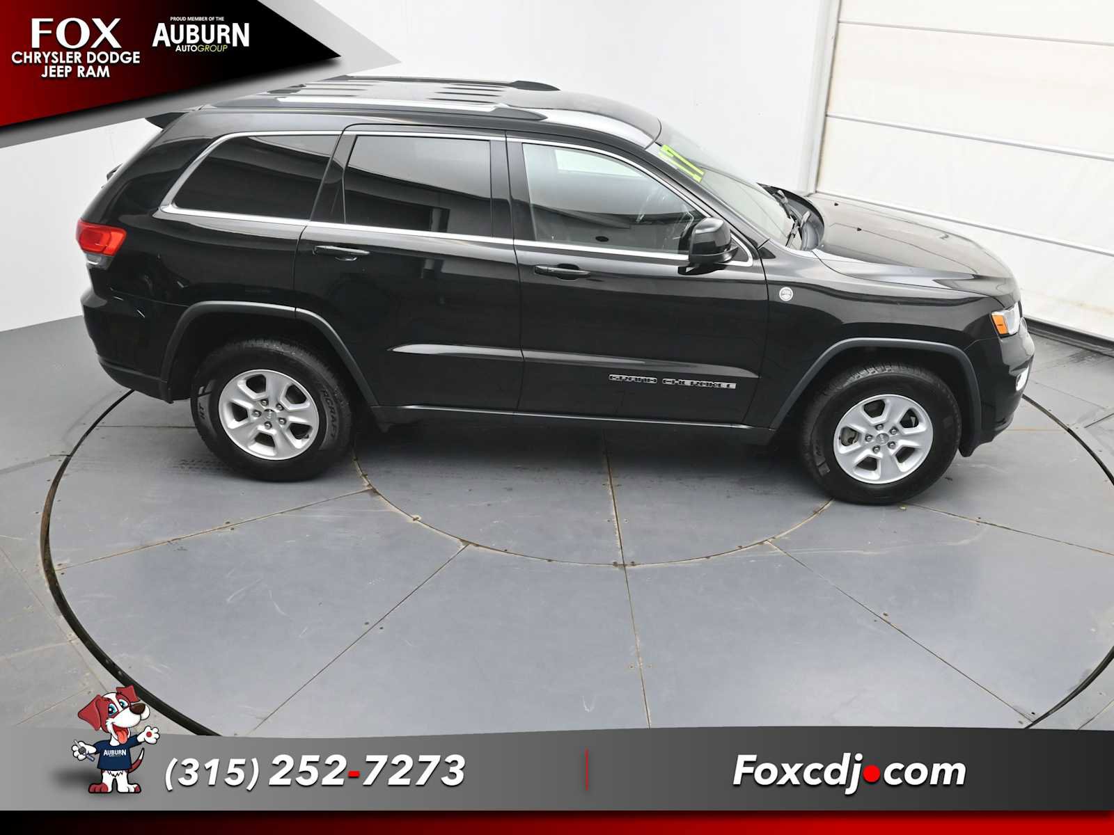 Used 2017 Jeep Grand Cherokee Laredo w/ Quick Order Package 23E AWD/4WD image 35