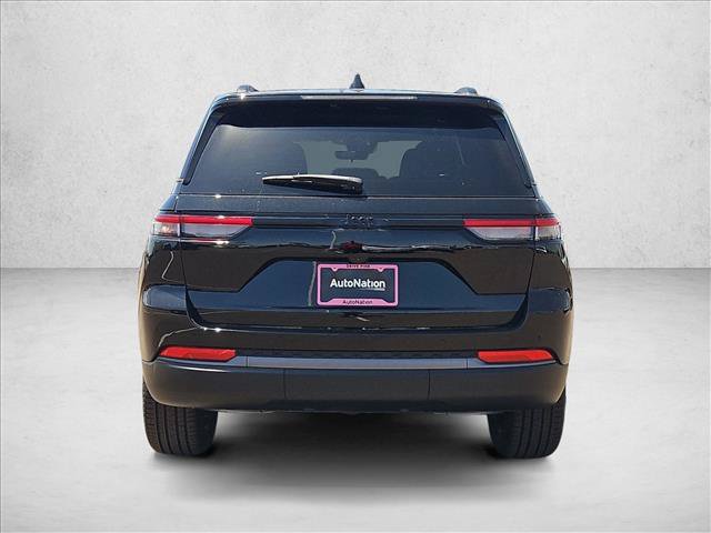New 2026 Jeep Grand Cherokee Limited w/ Limited Altitude Package RWD image 8
