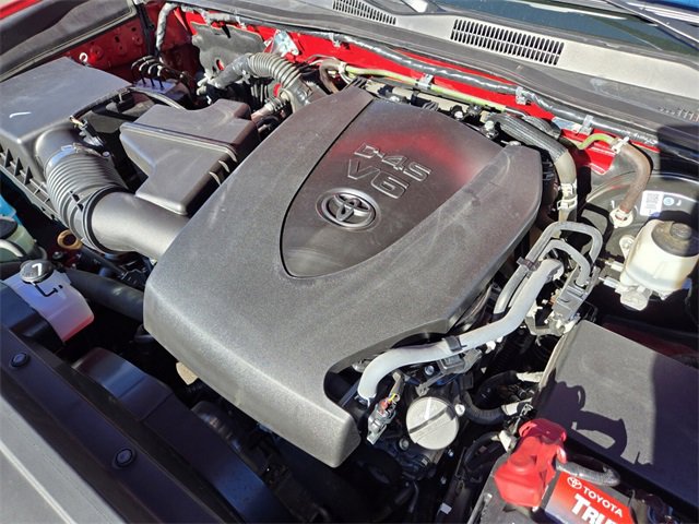 Certified 2023 Toyota Tacoma SR5 image 18