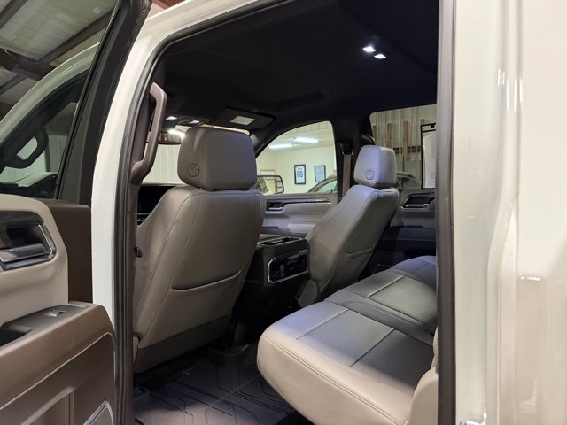 Used 2024 Chevrolet Silverado 1500 LTZ image 10