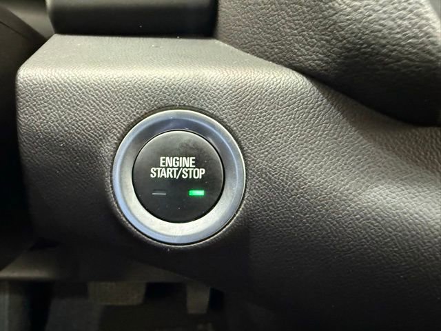 Used 2024 GMC Terrain SLE image 37