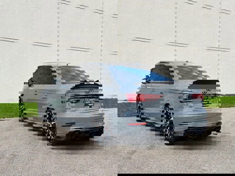 Used 2018 Audi RS 3 image 10