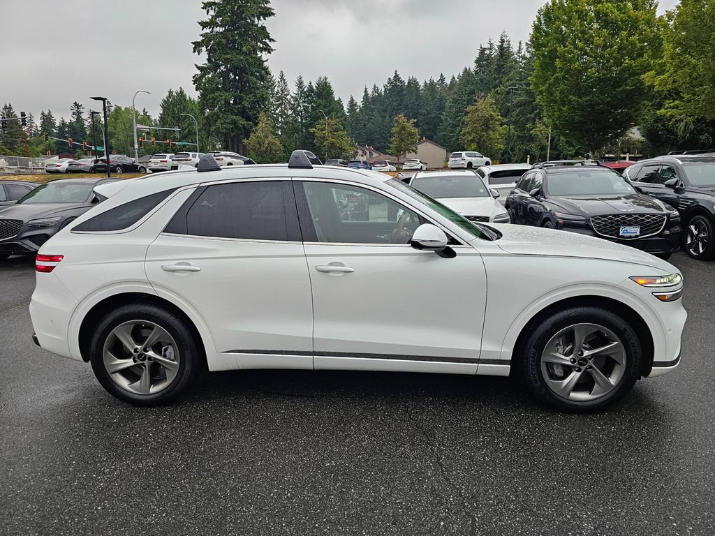 Certified 2026 Genesis GV70 2.5T Advanced AWD/4WD image 4