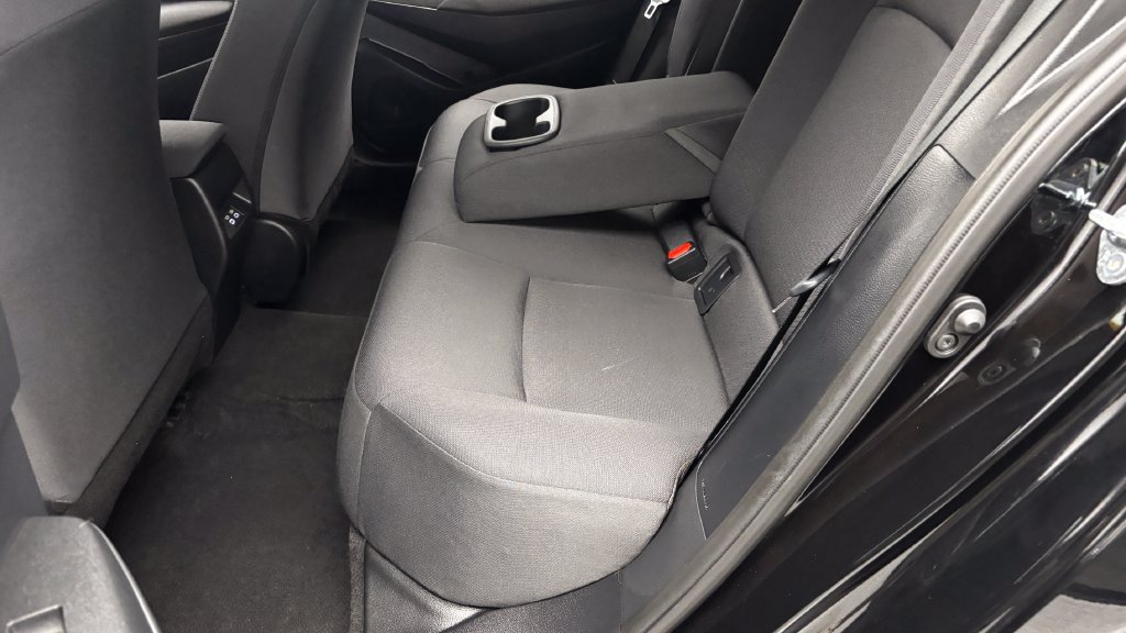 Certified 2026 Toyota Corolla LE FWD image 31