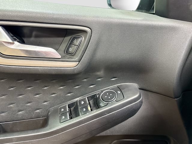 Used 2020 Ford Escape SE FWD image 16