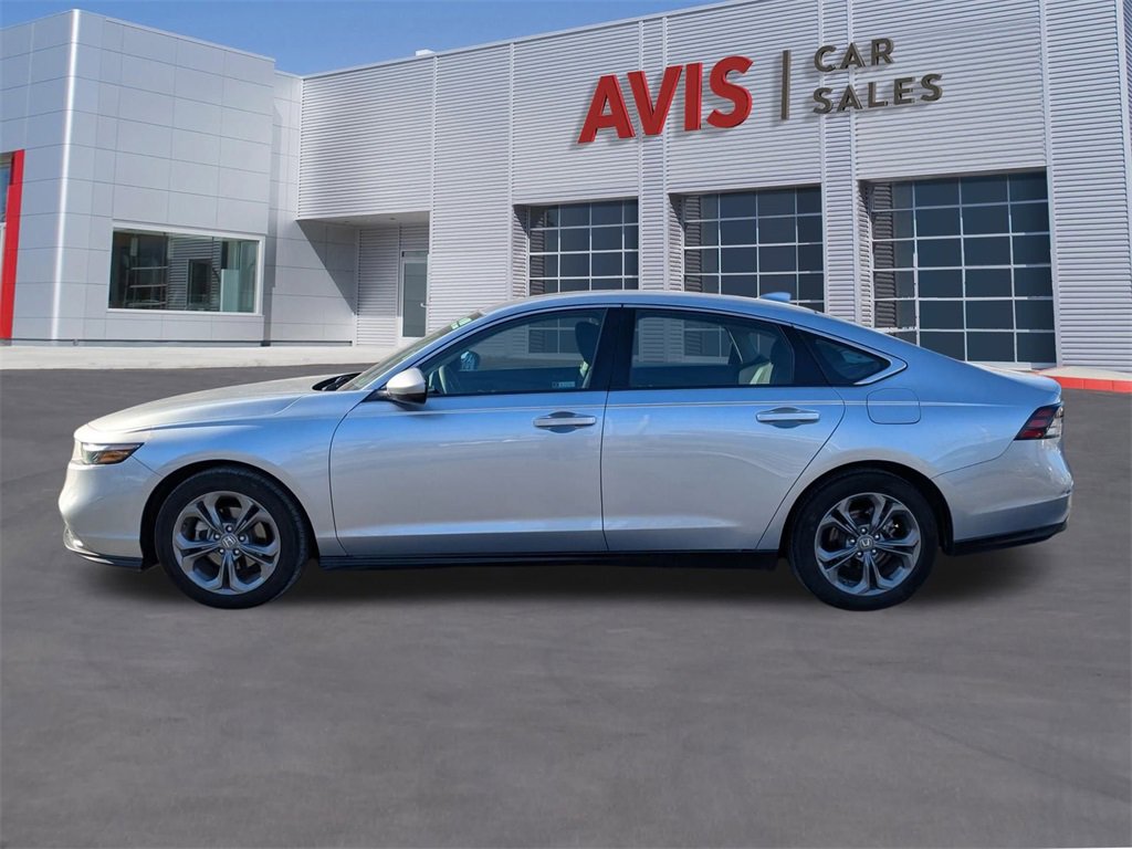 Used 2024 Honda Accord EX image 2