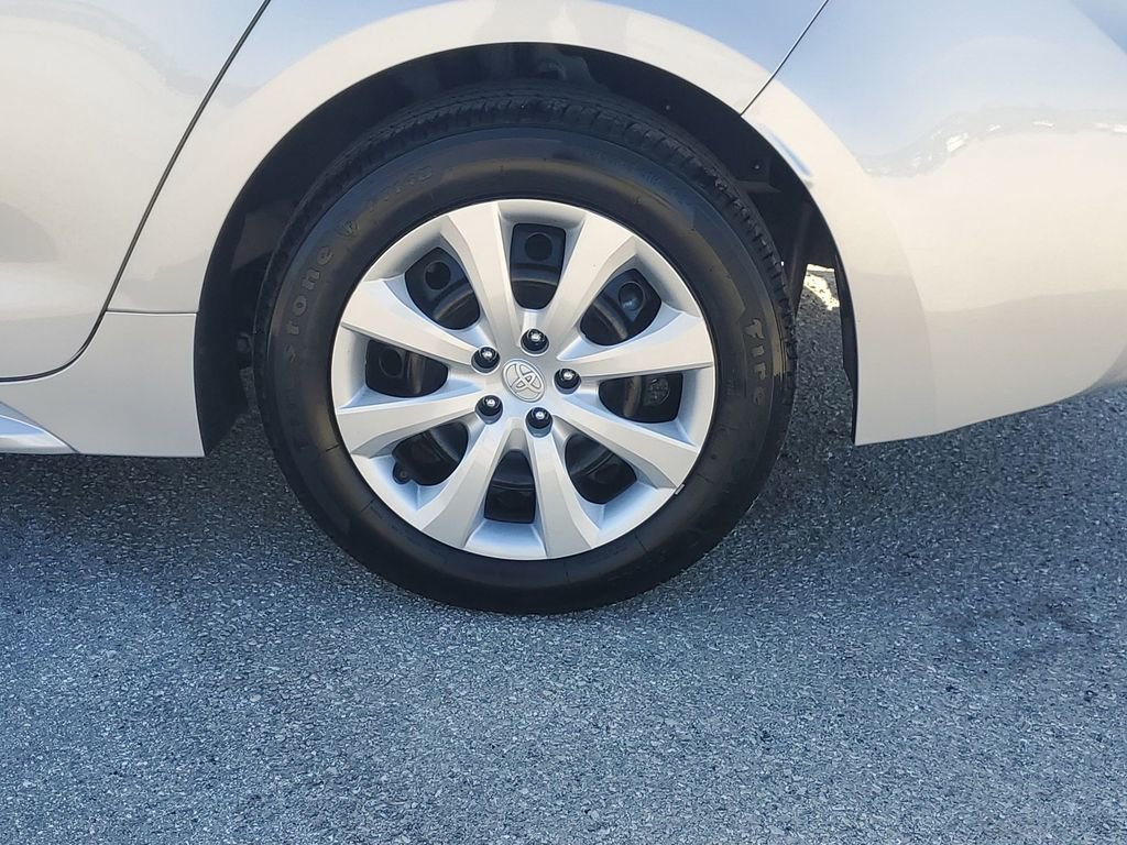 Certified 2024 Toyota Corolla LE image 18