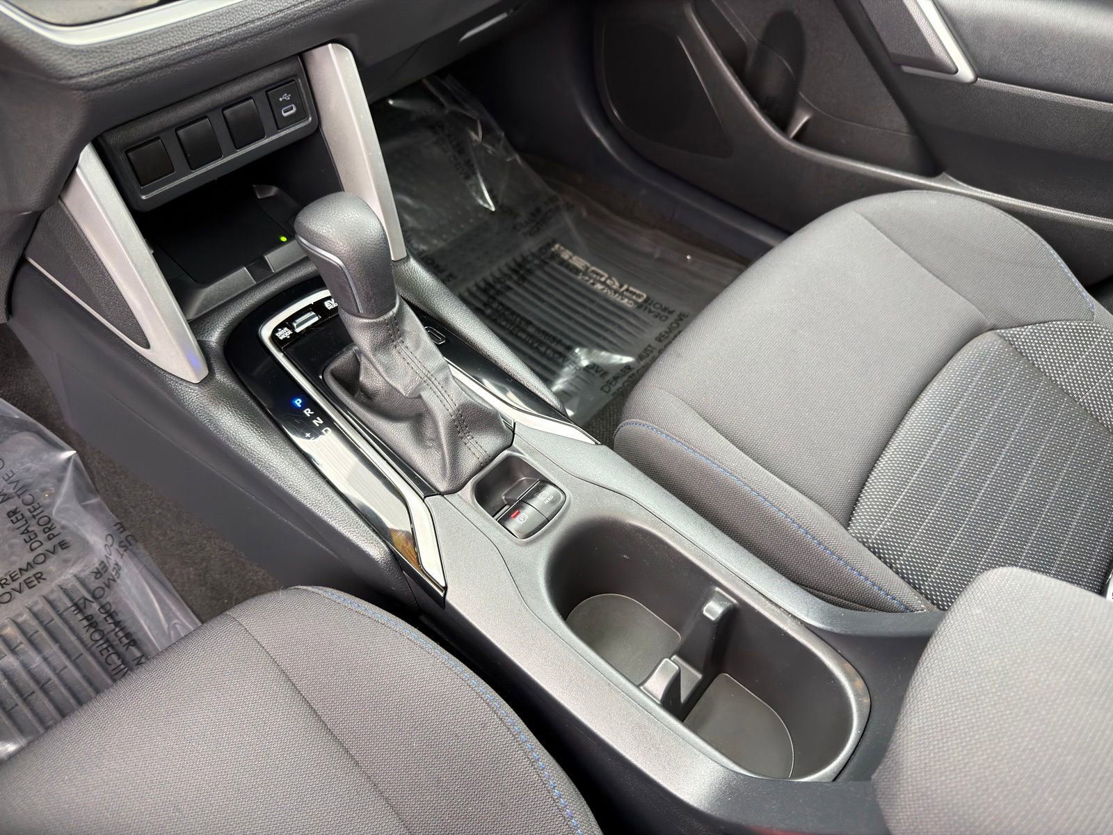 Used 2024 Toyota Corolla Cross SE image 23