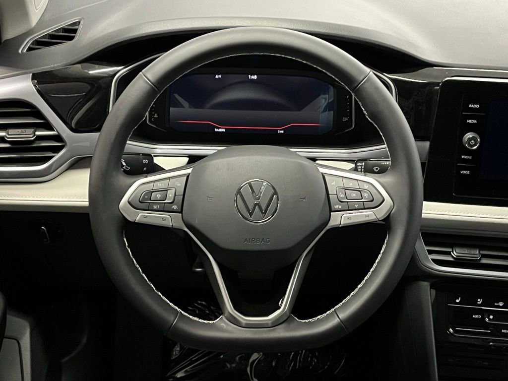 New 2026 Volkswagen Taos SEL AWD/4WD image 9