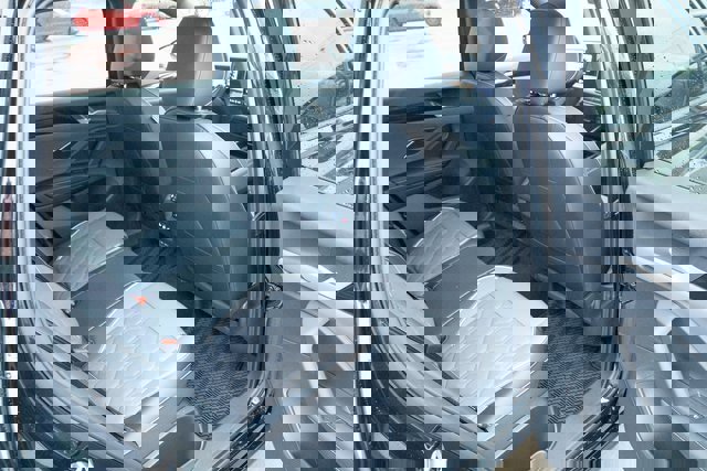 New 2026 Volkswagen Tiguan SEL R-Line image 38