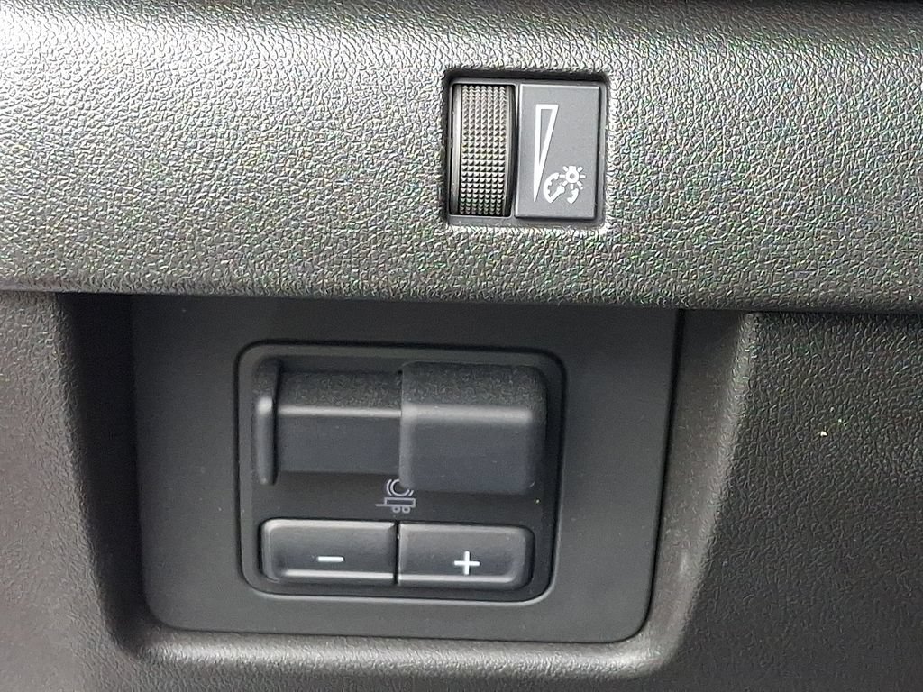 Used 2024 Chevrolet Colorado LT w/ LT Convenience Package AWD/4WD image 25