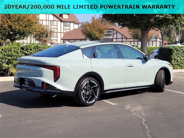 New 2025 Kia K4 GT-Line w/ GT-Line Sunroof Package image 4