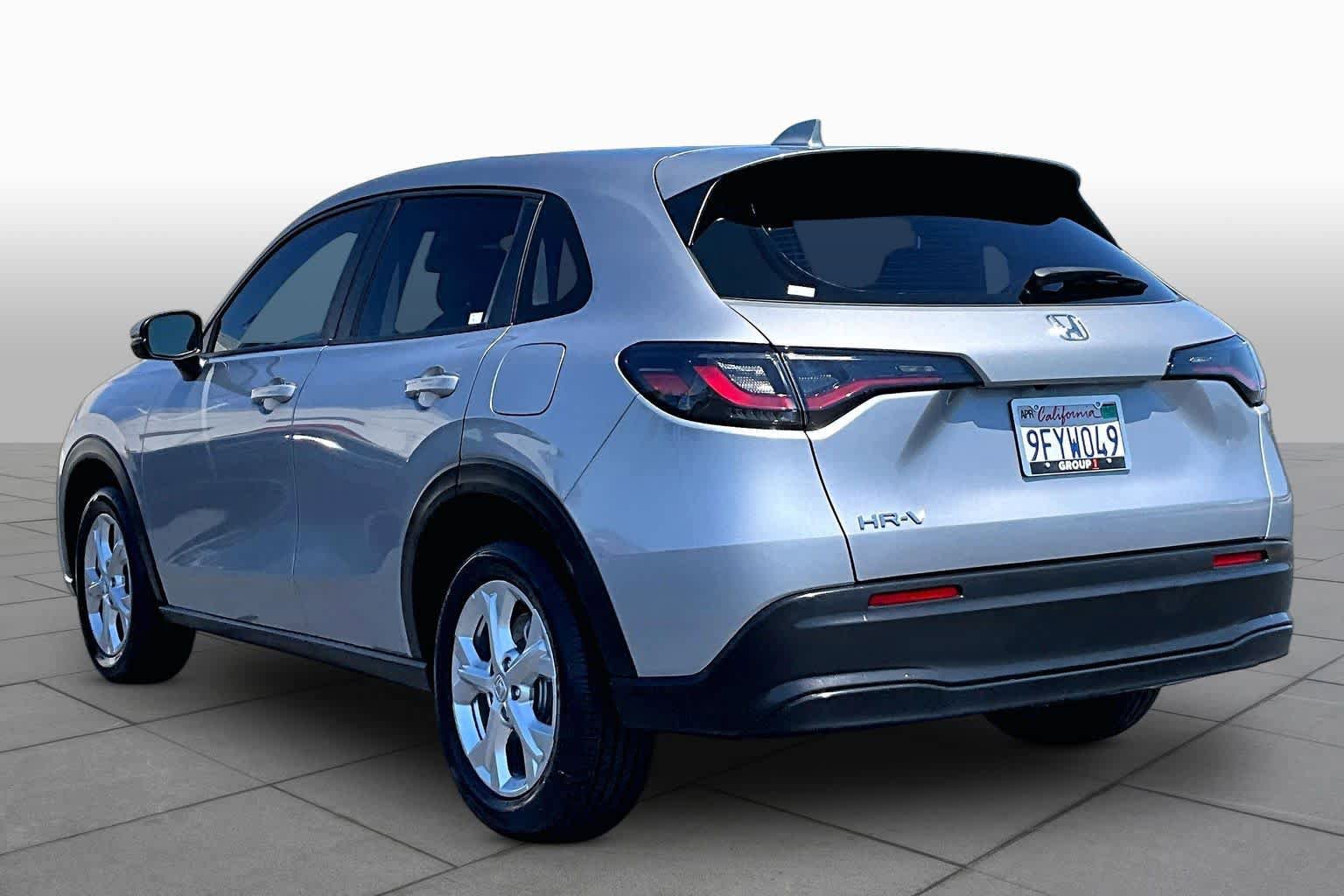 Used 2023 Honda HR-V LX image 11