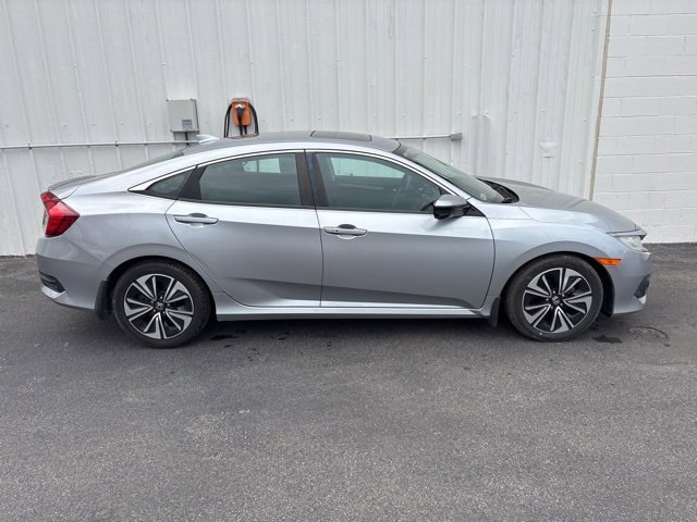Used 2016 Honda Civic EX-T image 2
