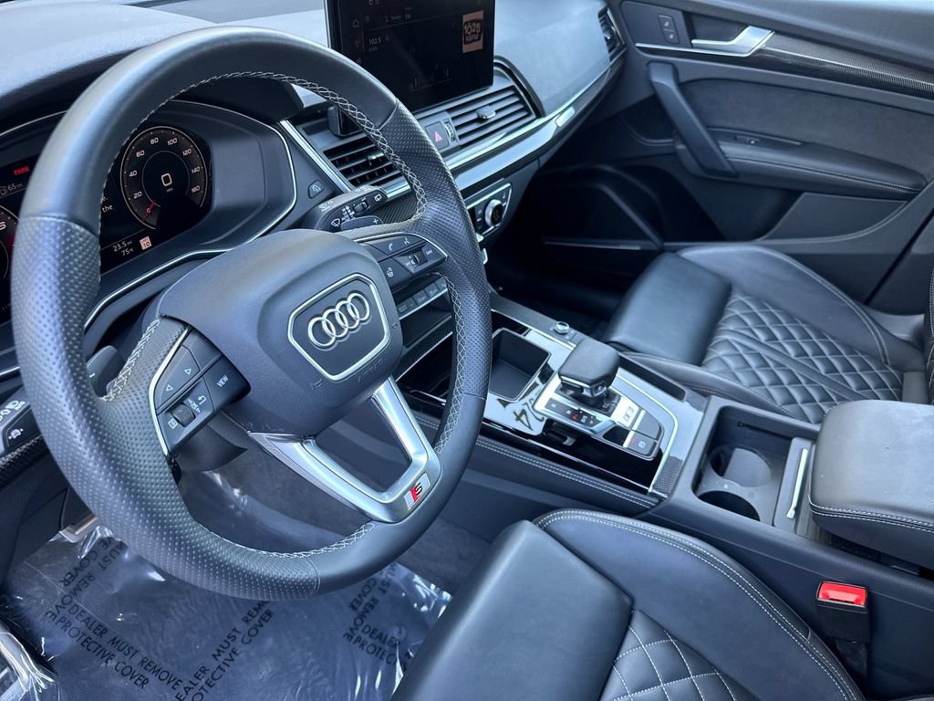 Certified 2024 Audi SQ5 Prestige AWD/4WD image 11