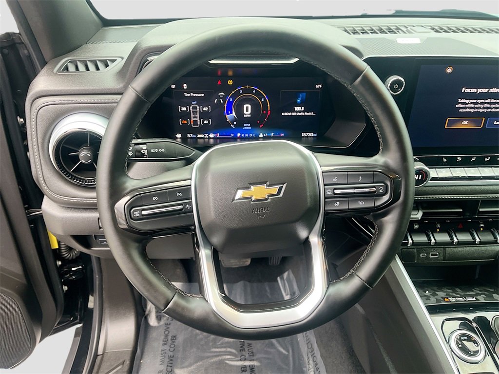 Used 2024 Chevrolet Colorado LT w/ LT Convenience Package III image 11