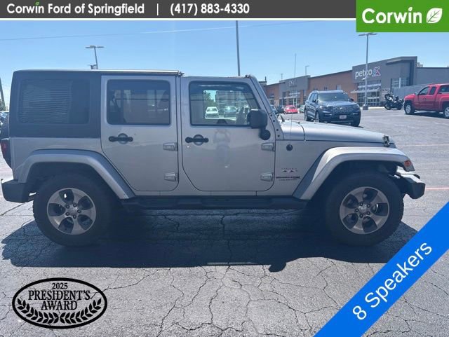 Used 2018 Jeep Wrangler Unlimited Sahara w/ Connectivity Group AWD/4WD image 4