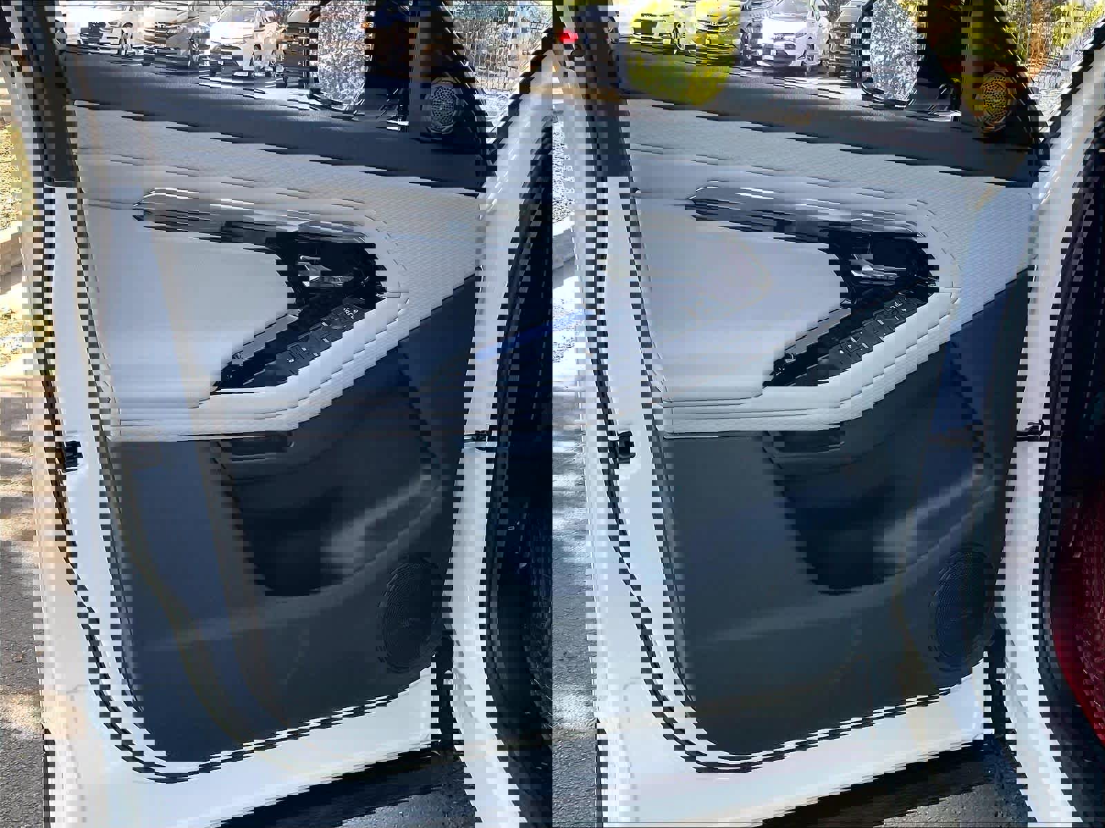 Used 2023 Land Rover Range Rover Evoque S image 24