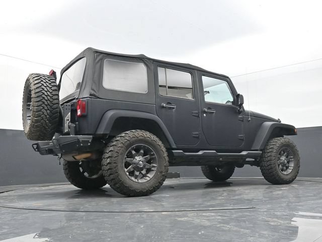 Used 2012 Jeep Wrangler Unlimited Sahara AWD/4WD image 47