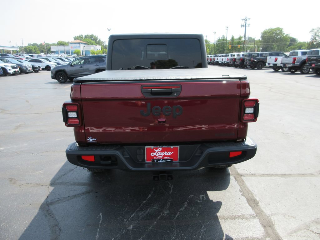 Used 2021 Jeep Gladiator Sport AWD/4WD image 6