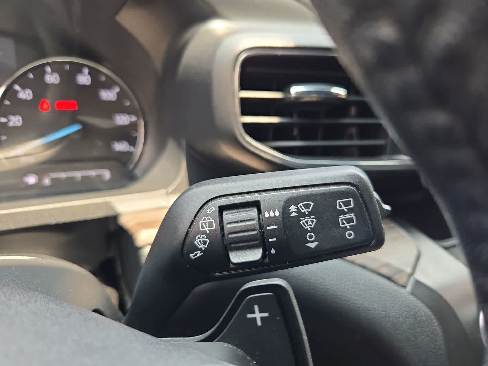 Used 2020 Ford Explorer Limited RWD image 26
