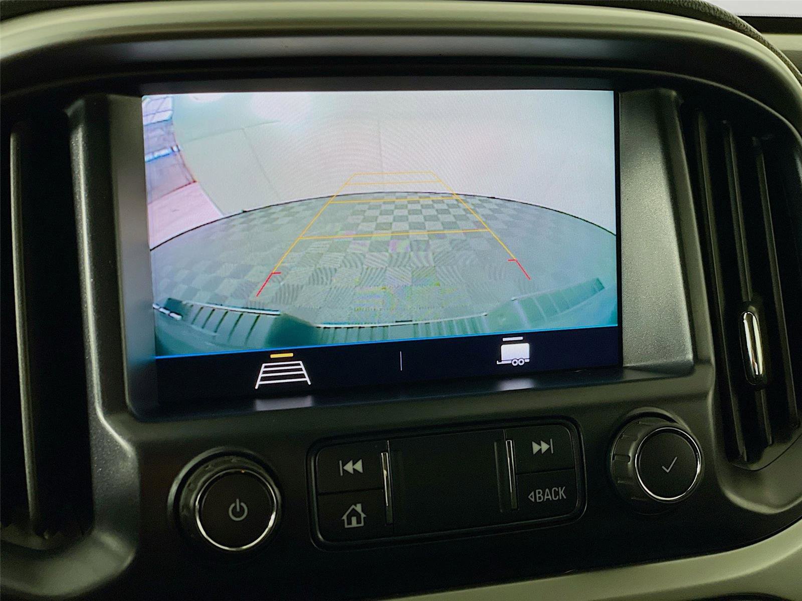 Used 2021 Chevrolet Colorado LT w/ Safety Package image 16