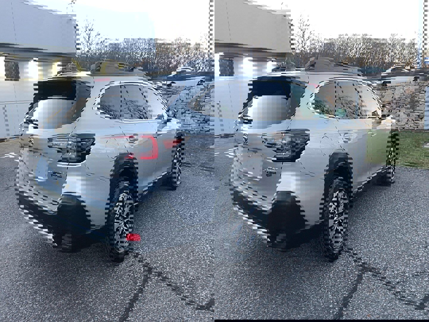 Used 2024 Subaru Outback Limited image 22