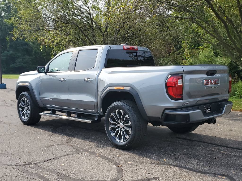 New 2026 GMC Canyon Denali w/ LPO, Black Badging Package AWD/4WD image 5
