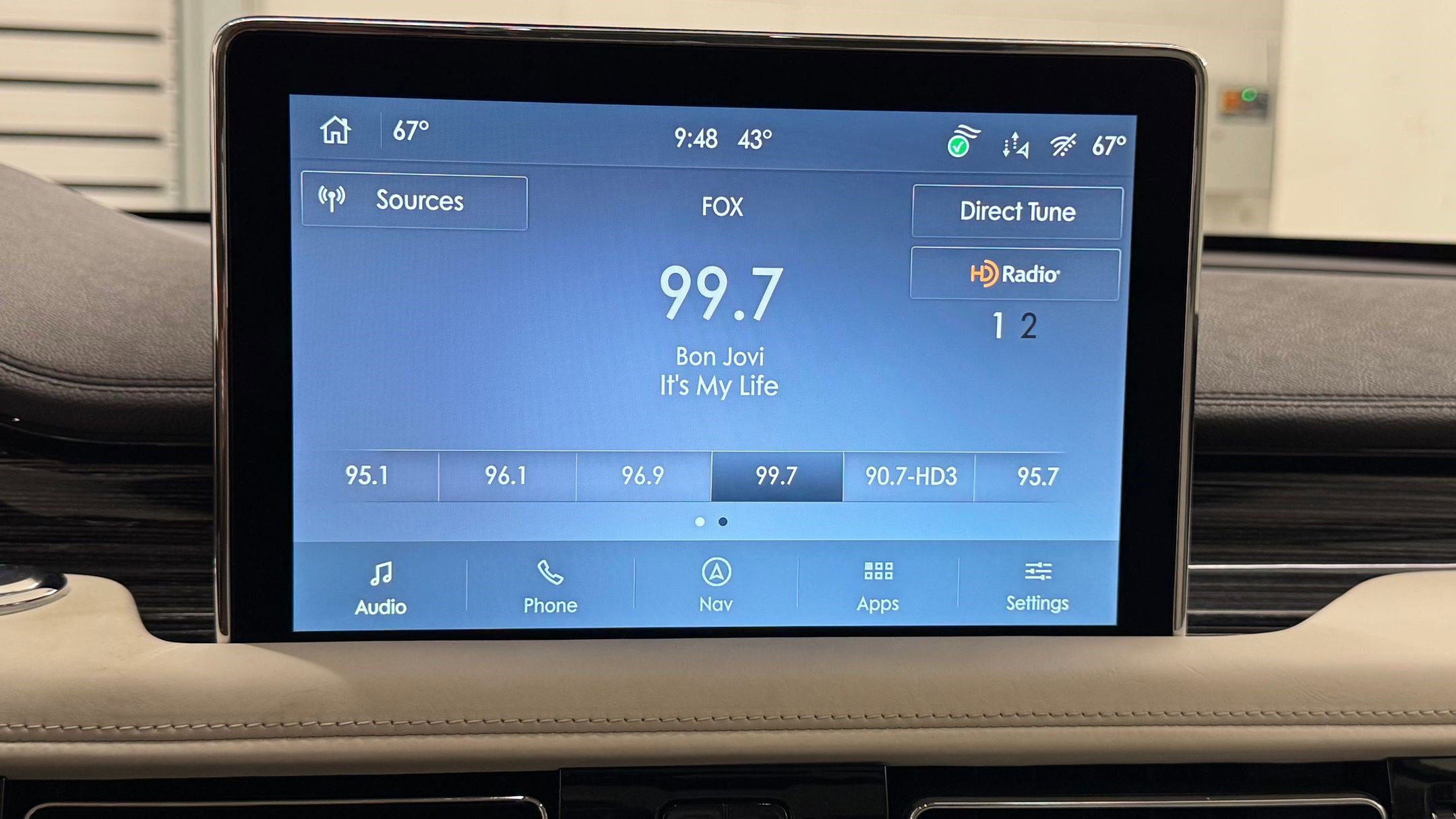 Used 2023 Lincoln Aviator Black Label w/ Dynamic Handling Package image 37