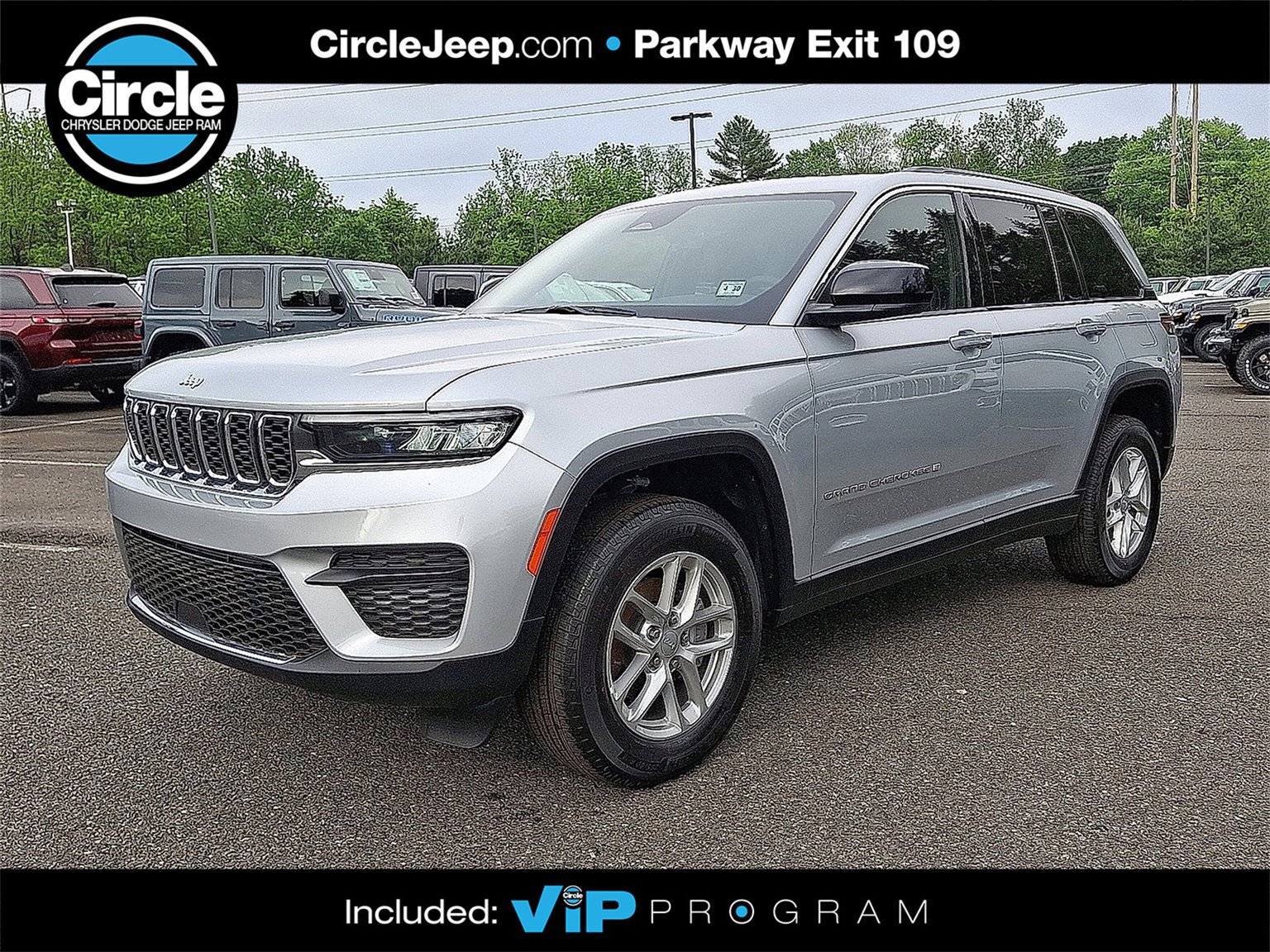 New 2025 Jeep Grand Cherokee Laredo X w/ Luxury Tech Group I