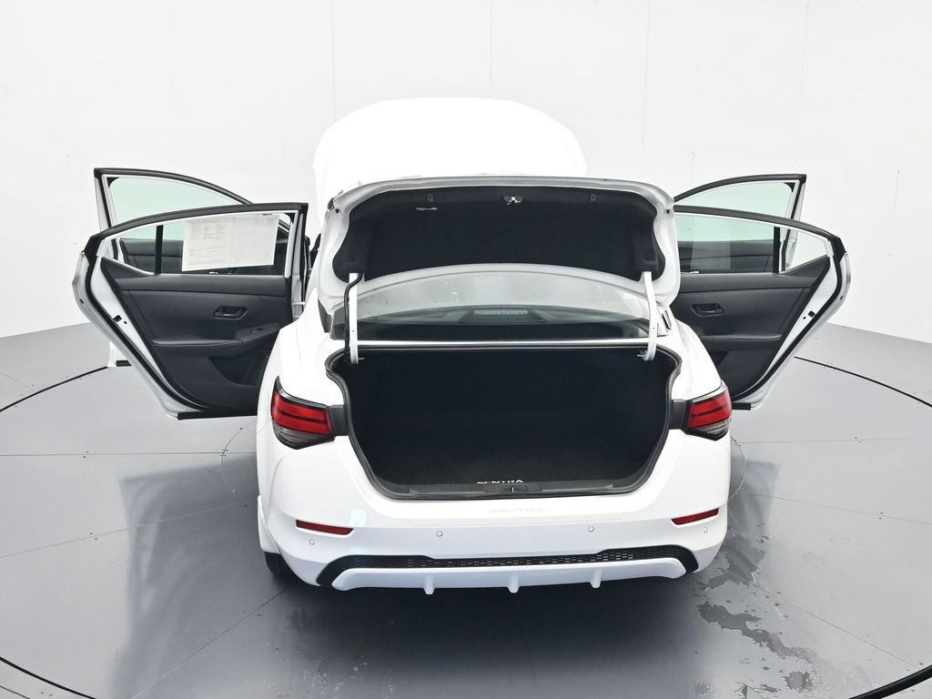 Used 2024 Nissan Sentra SV FWD image 45
