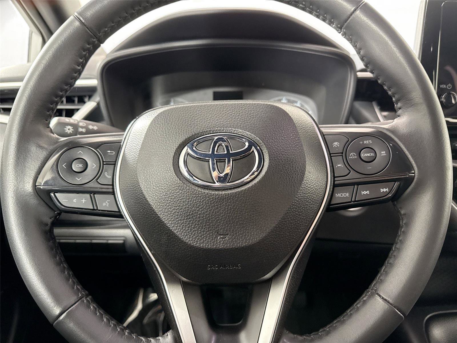 Certified 2025 Toyota Corolla SE image 16