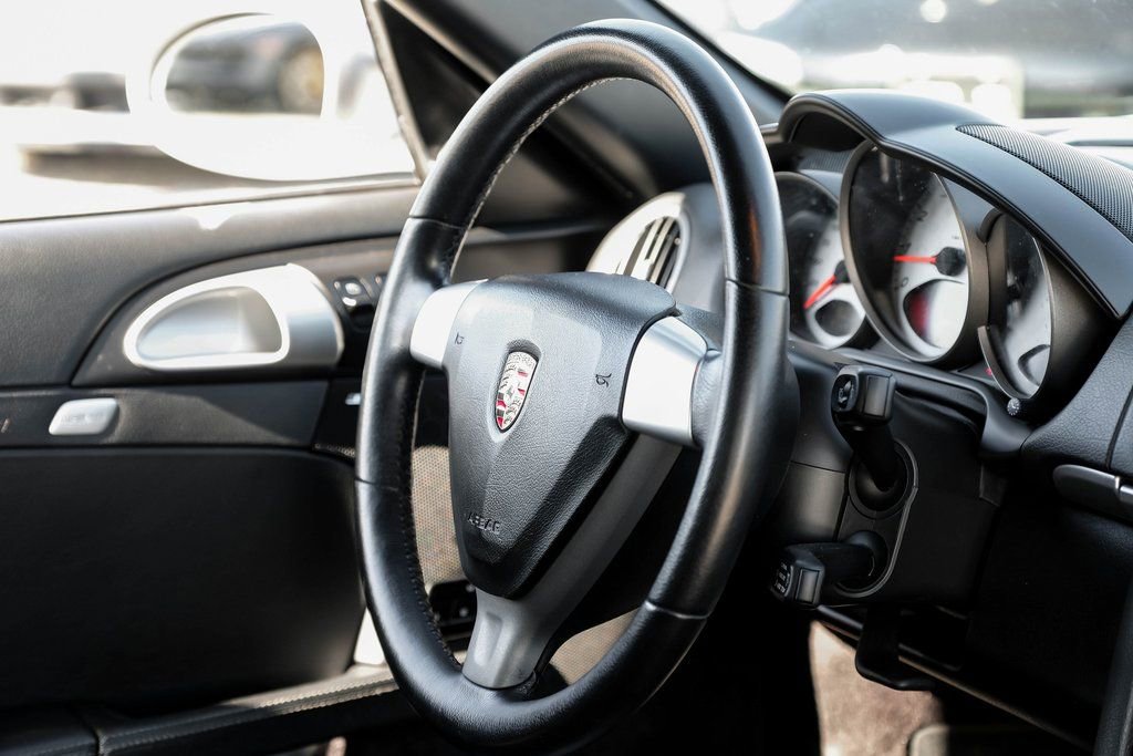 Used 2007 Porsche Cayman S image 12
