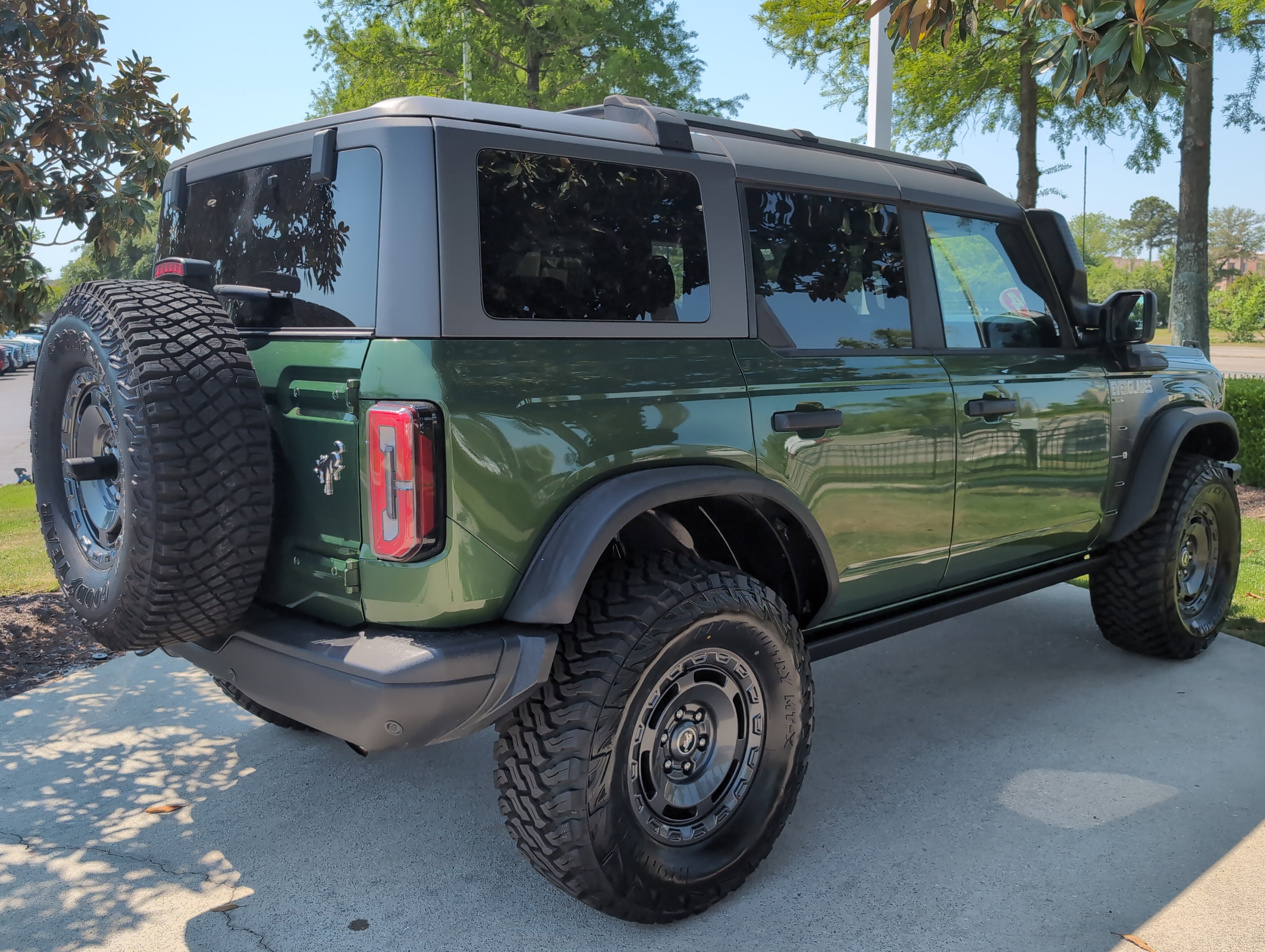 Used 2024 Ford Bronco Everglades AWD/4WD image 10