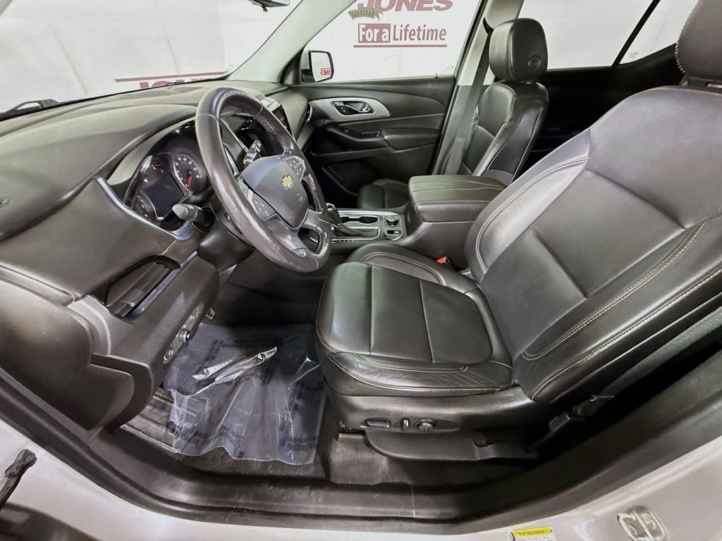 Used 2019 Chevrolet Traverse RS w/ LPO, Floor Liner Package AWD/4WD image 26