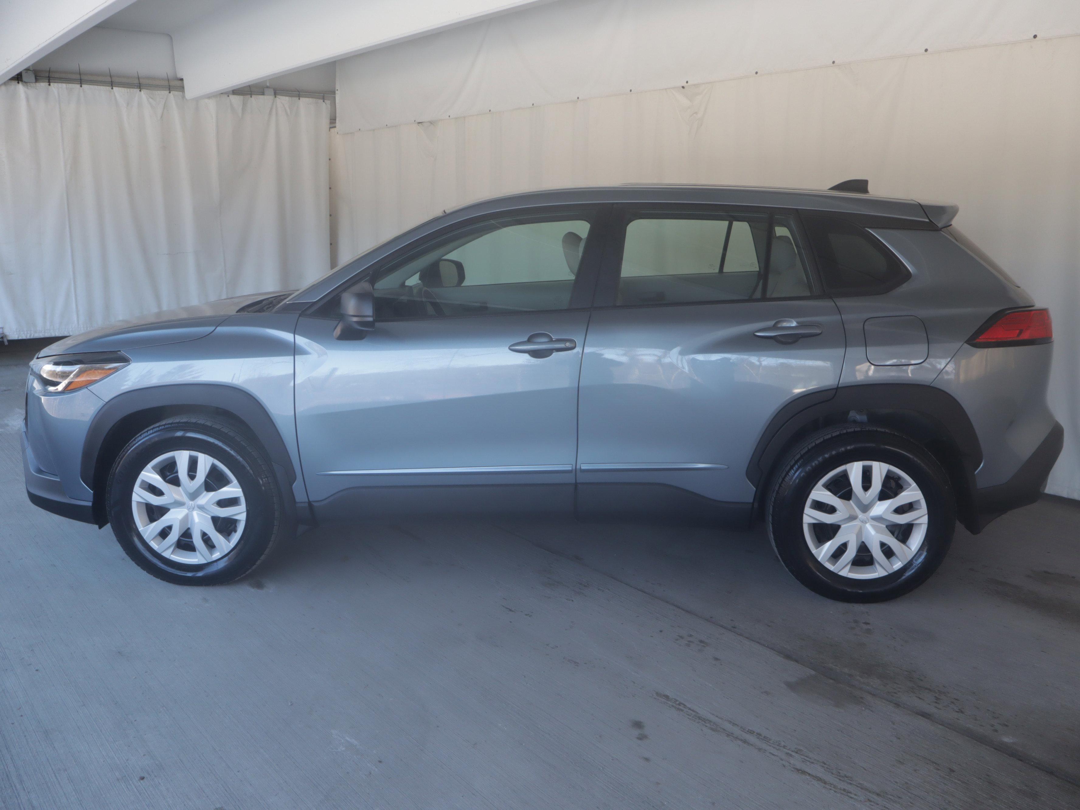 Used 2024 Toyota Corolla Cross L image 22