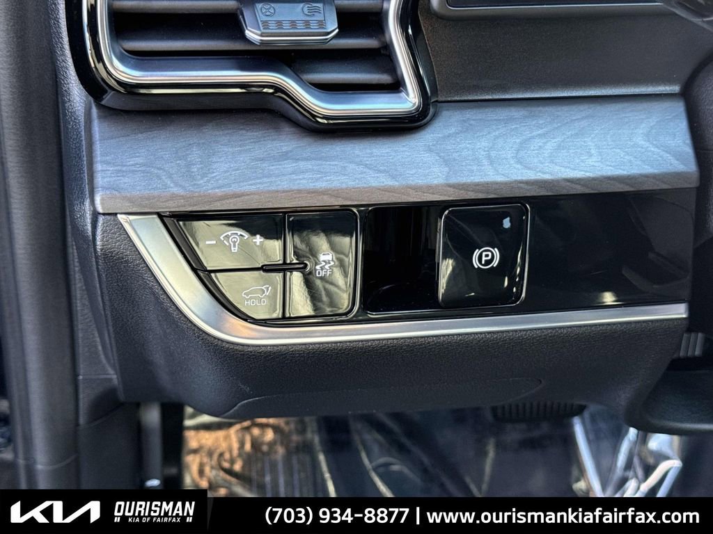 Used 2023 Kia Sportage X-Line w/ X-Line Premium Package image 9