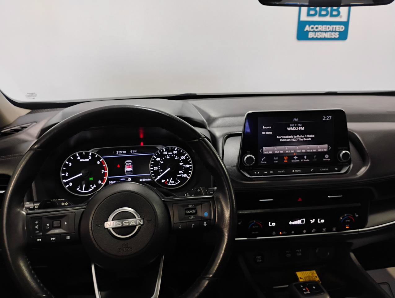 Used 2024 Nissan Rogue SV w/ SV Premium Package AWD/4WD image 79