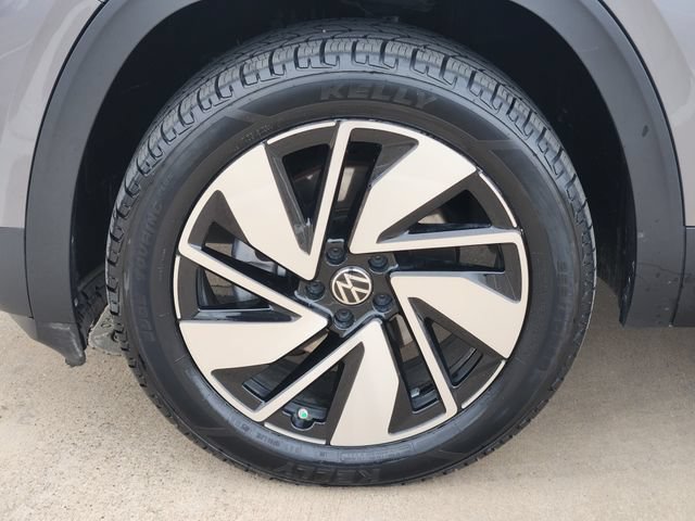 Used 2024 Volkswagen Atlas SE FWD image 16
