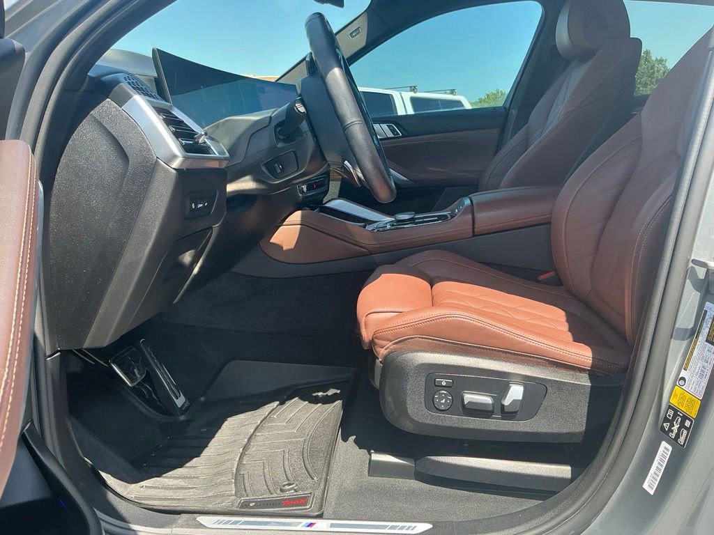 Used 2024 BMW X6 xDrive40i w/ M Sport Professional Package AWD/4WD image 19